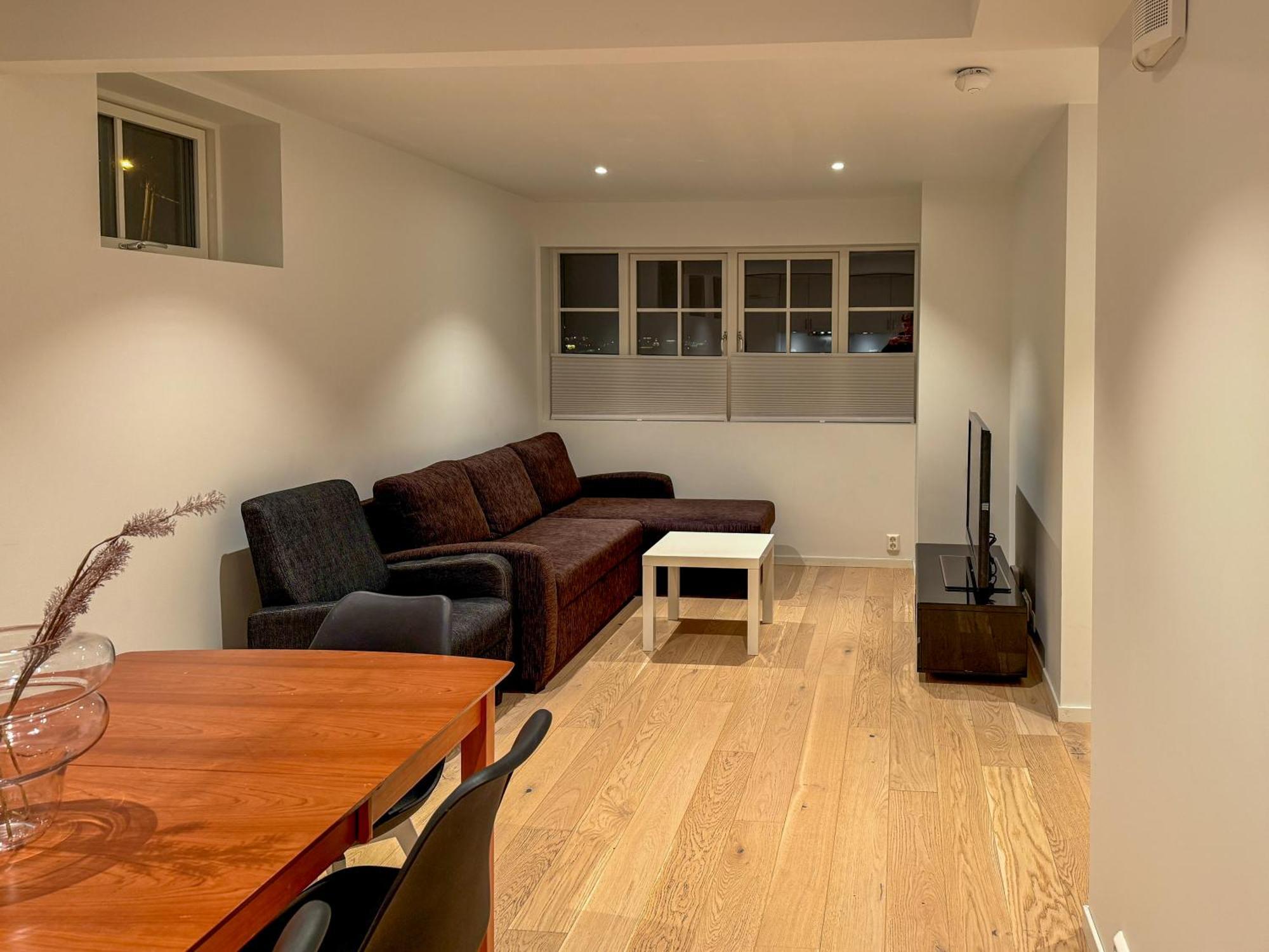 Modern House With Great View! Apartment Tromso Bagian luar foto